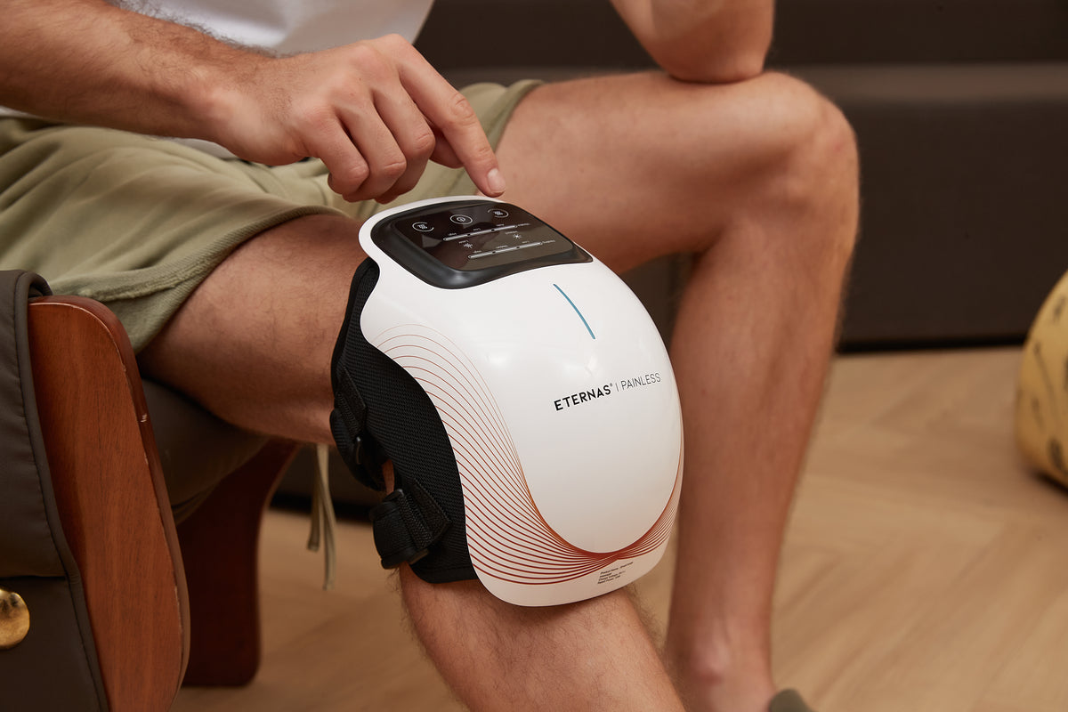 KneeTherm Pro - Rodillera por vibración y calor inalámbrico Pantalla táctil LED